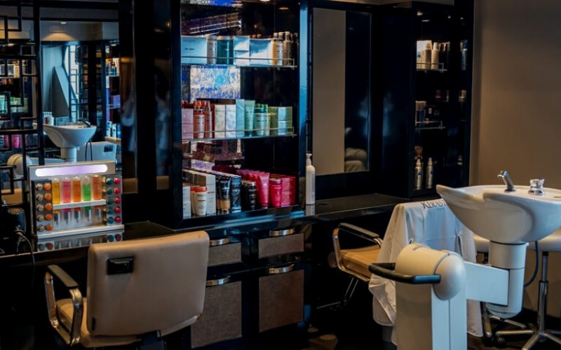 How to run a Salon business smartly?