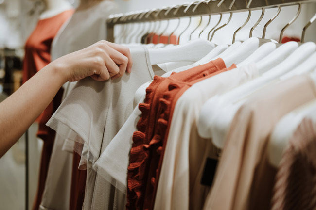 How To Wholesale Women’s Clothing: 3 Tips for Success