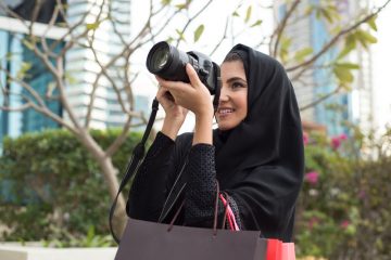 Can Muslim Women Travel Alone? A Brief Guide for Muslim Travelers