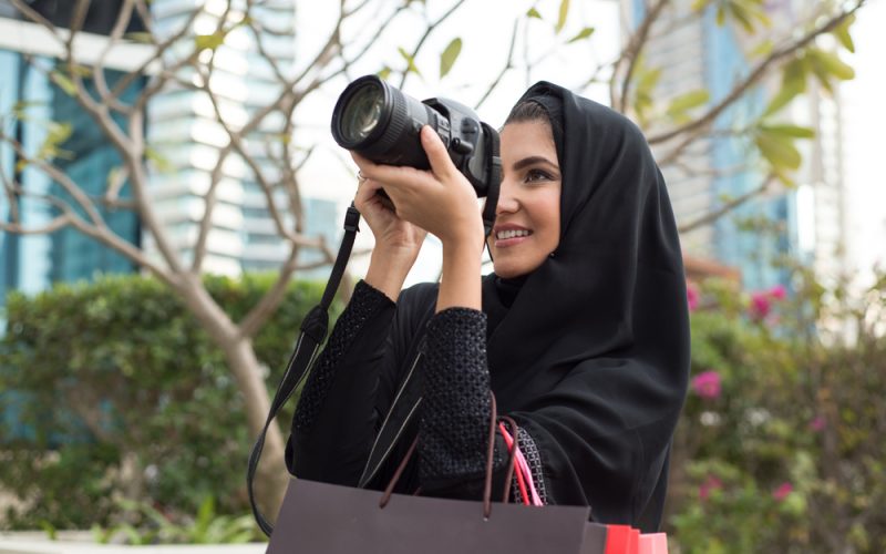 Can Muslim Women Travel Alone? A Brief Guide for Muslim Travelers